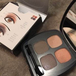 Bareminerals 4.0 eyeshadows the happy place